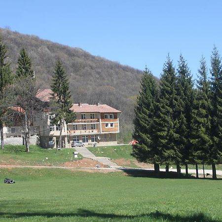 Ledenika Lodge Vratsa Exteriör bild