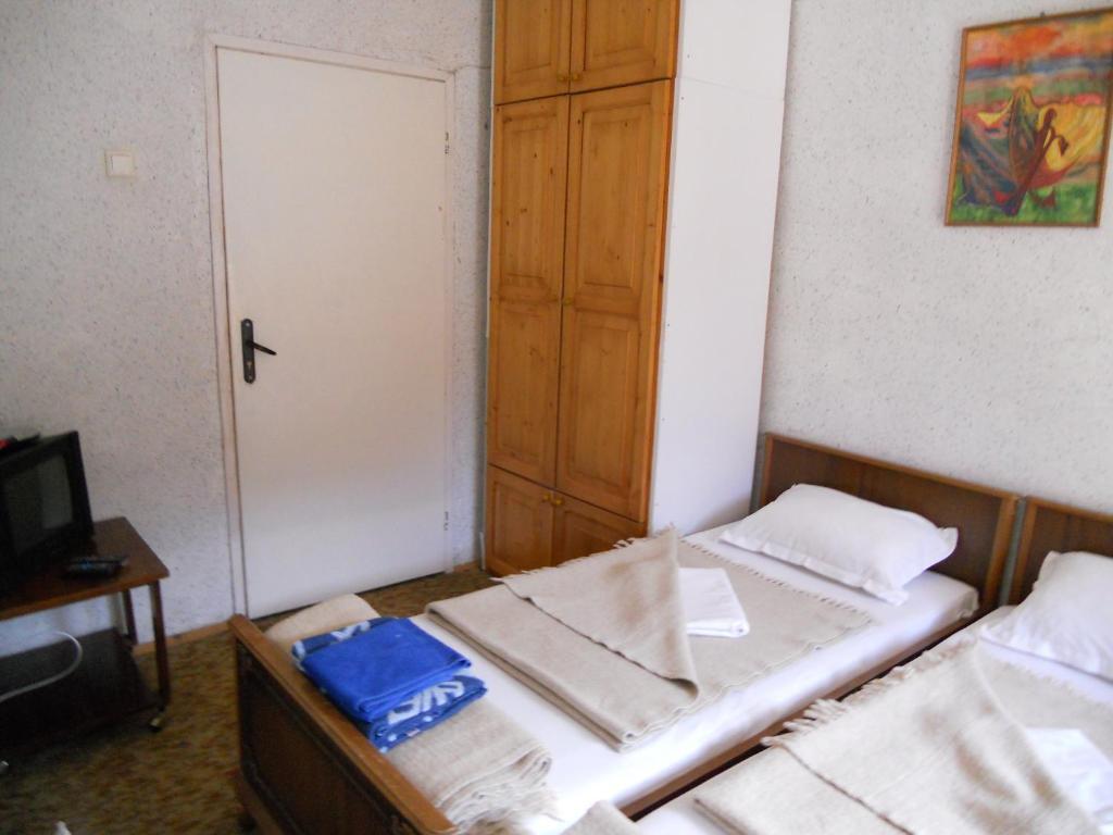 Ledenika Lodge Vratsa Rum bild